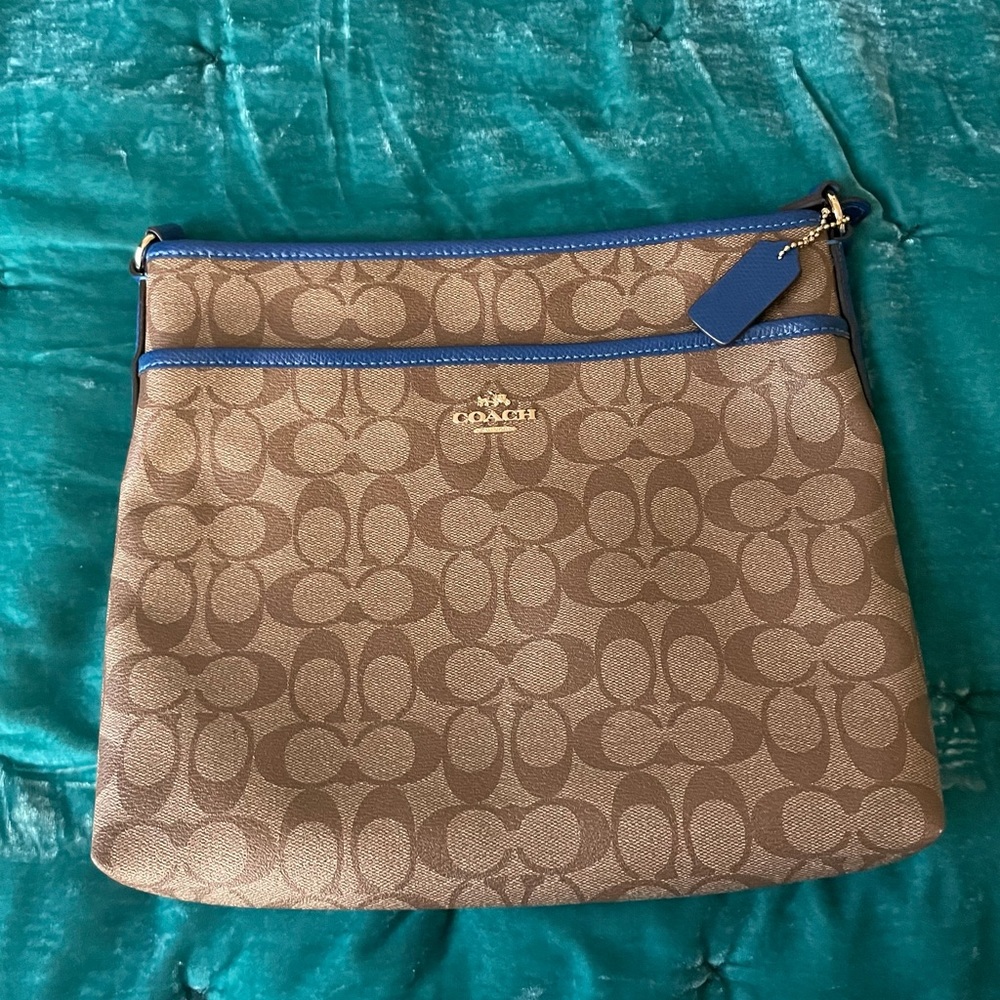 Coach crossbody purse